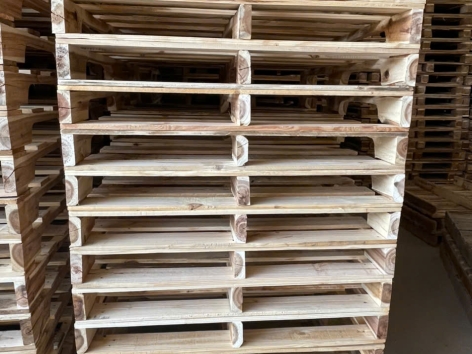 Pallet Gỗ Tràm 3 Đố 4 Hướng