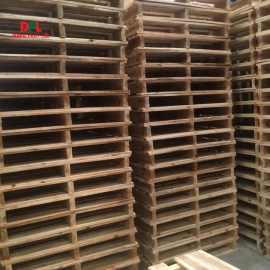 PALLET GỖ 