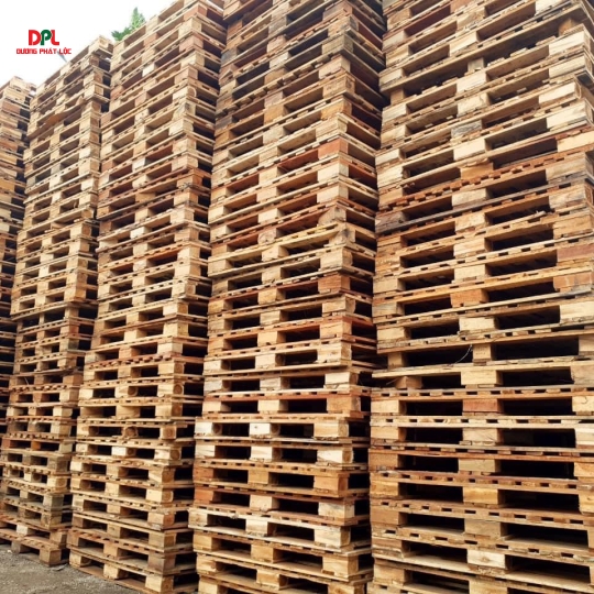 Pallet Xuất Khẩu Giá Rẻ Bình Dương